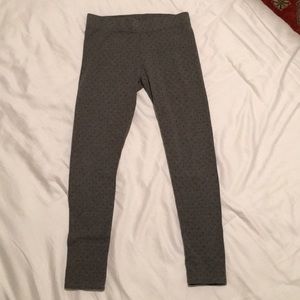 American Eagle grey polka dotted leggings
